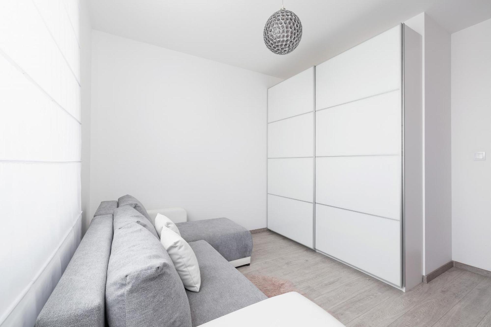Cracow Pradnik Spacious & Family Apartment With 3 Bedroom By Renters Prestige Krasków Εξωτερικό φωτογραφία