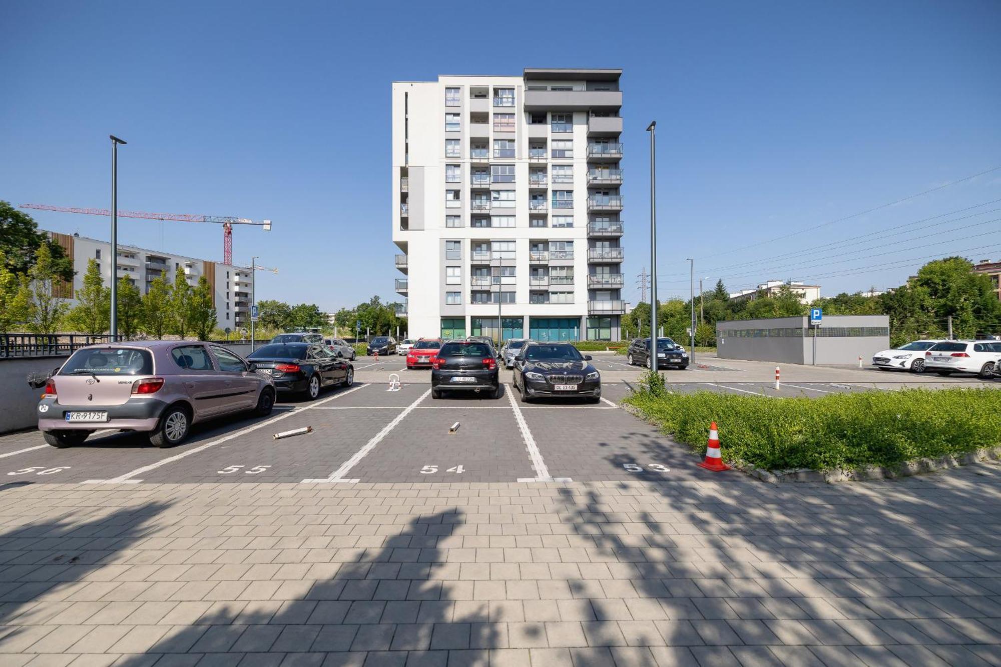 Cracow Pradnik Spacious & Family Apartment With 3 Bedroom By Renters Prestige Krasków Εξωτερικό φωτογραφία