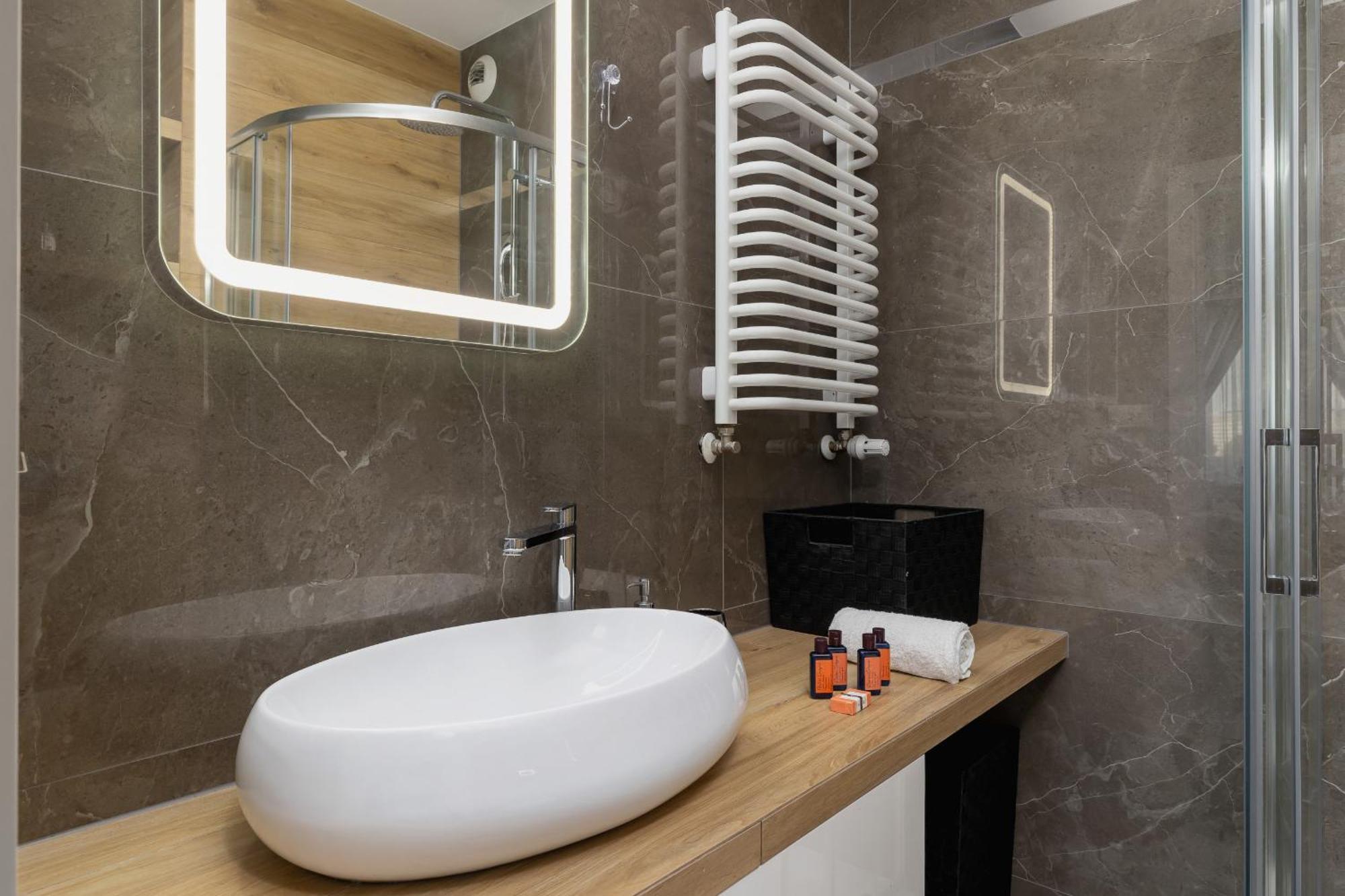 Cracow Pradnik Spacious & Family Apartment With 3 Bedroom By Renters Prestige Krasków Εξωτερικό φωτογραφία