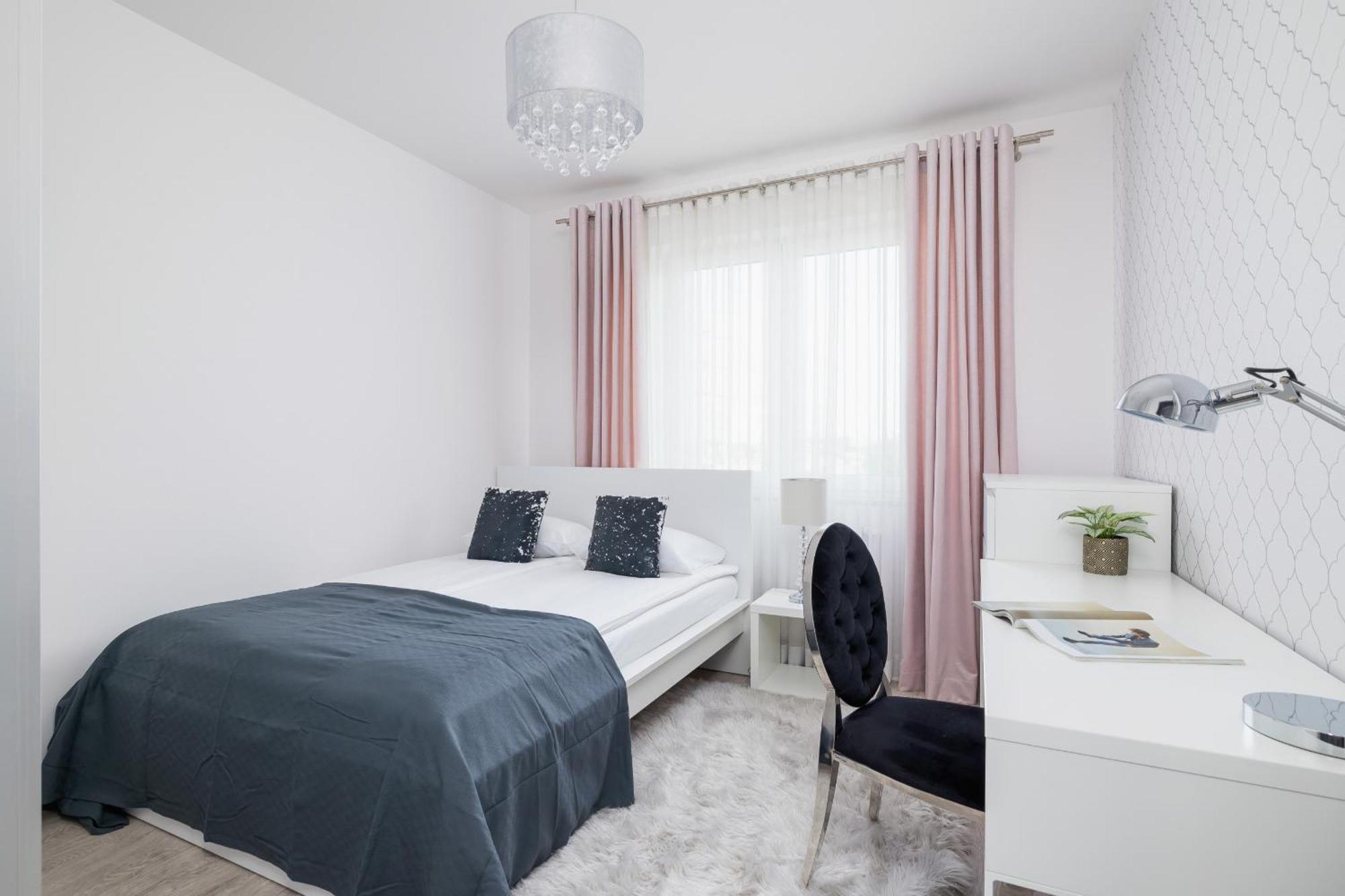 Cracow Pradnik Spacious & Family Apartment With 3 Bedroom By Renters Prestige Krasków Εξωτερικό φωτογραφία